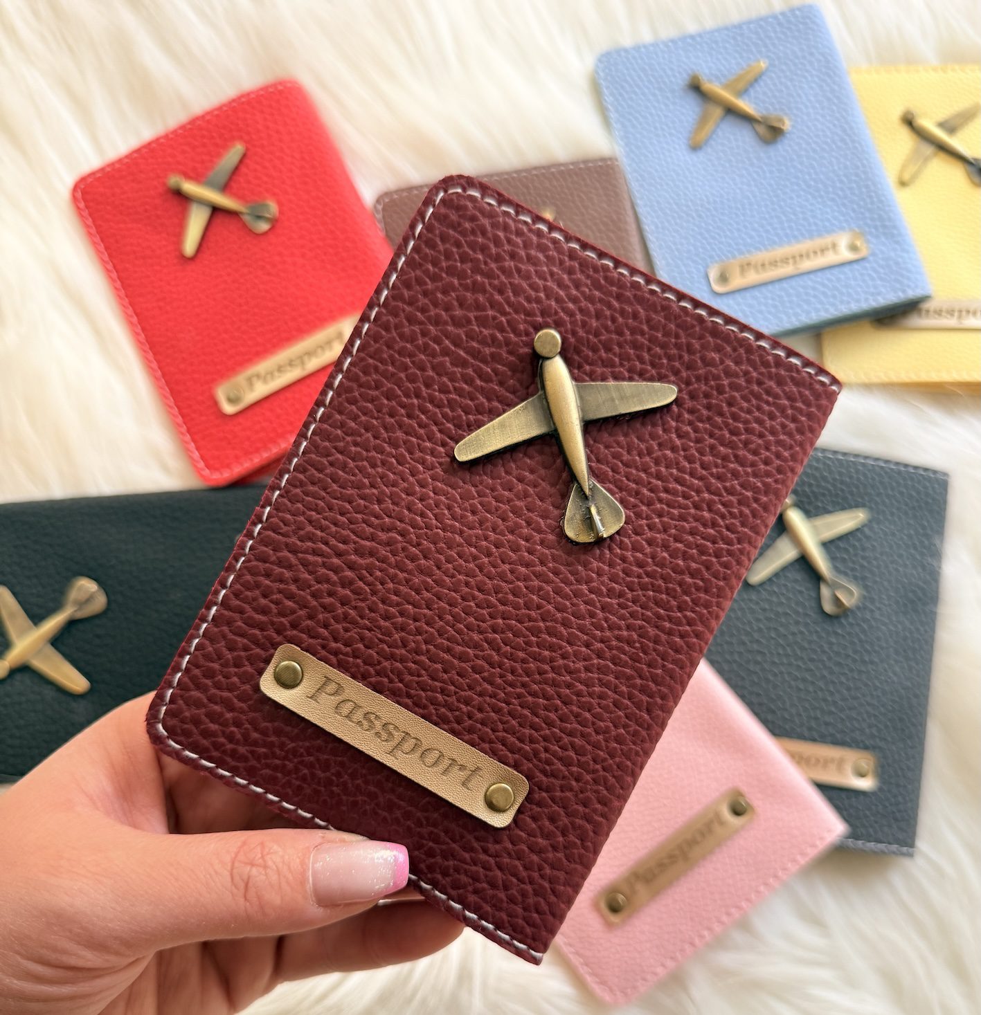 کاور چرمی پاسپورت کاور چرمی پاسپورت